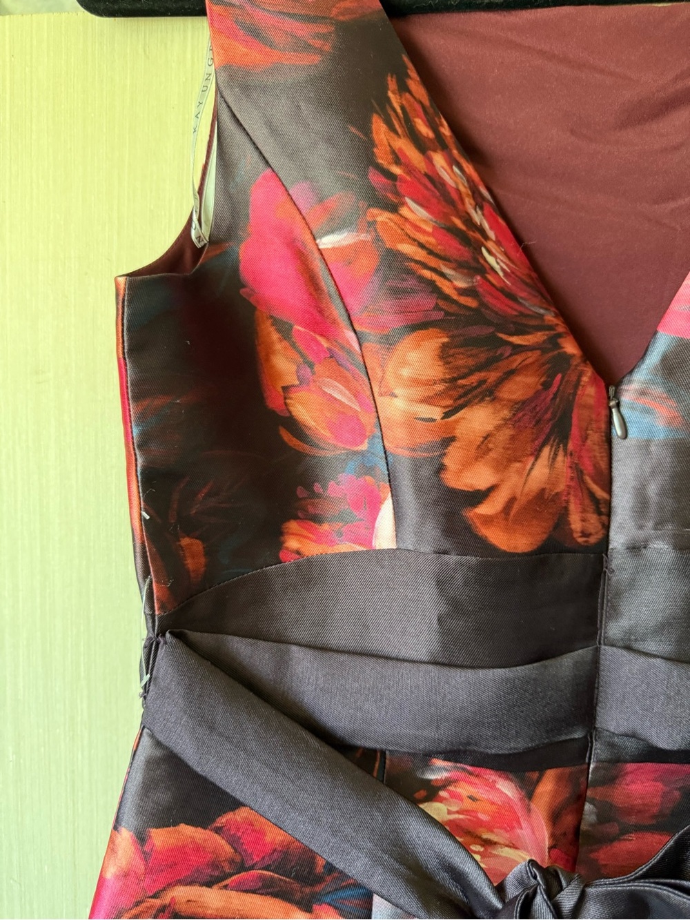Kay Unger Floral Satin Cocktail Dress in Black with Orange-Pink Blooms - Picture 7 of 9